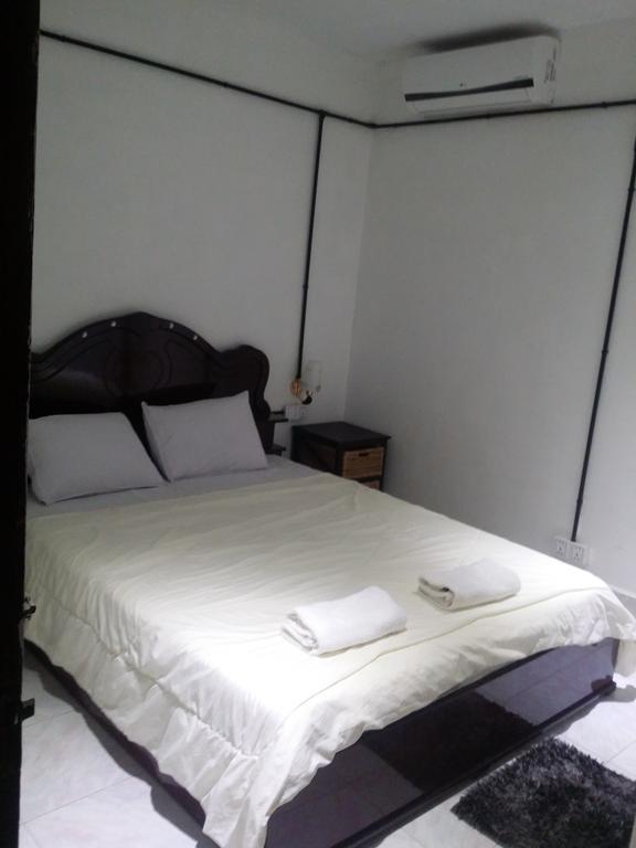 The Grey Guesthouse Phnom Penh Exterior photo