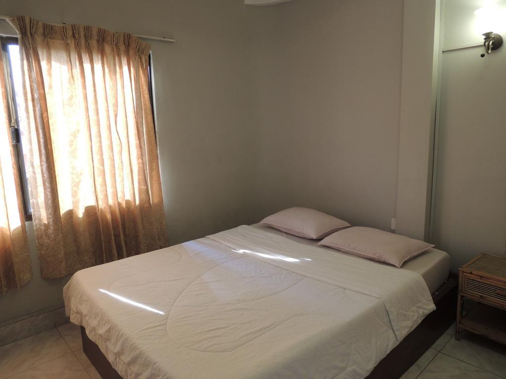 The Grey Guesthouse Phnom Penh Room photo